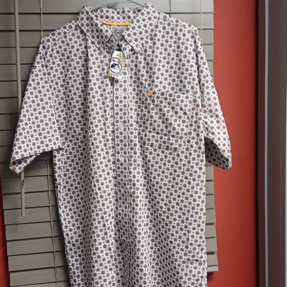 Men's Sz M button down shirt